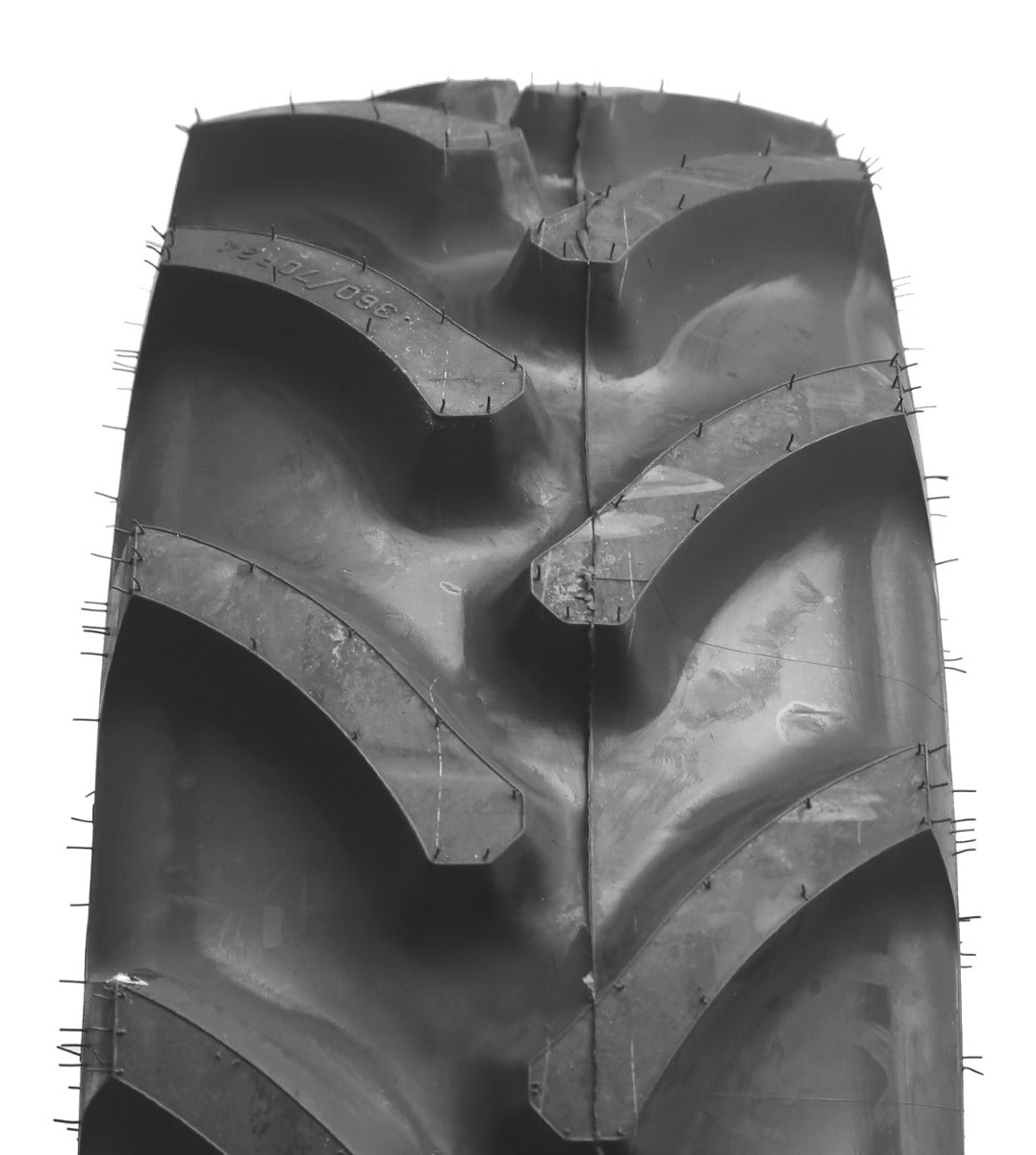 Firestone R1070 480/70 R30 141A8