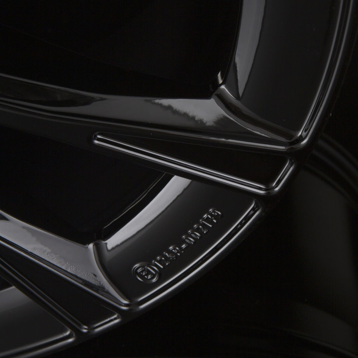 Dezent AR BLACK - Schwarz Glänzend Alufelge 9x19 Zoll ET58 LK 5x112 ML57.1 – Bild 5