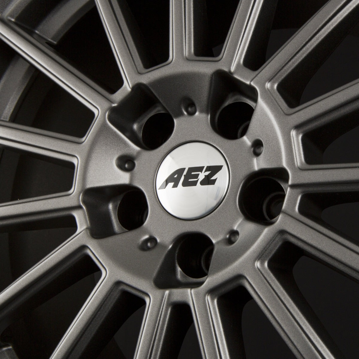 AEZ Steam GRAPHITE - Graphite Matt Alufelge 7.5x17 Zoll ET52 LK 5x112 ML66.6 – Bild 5
