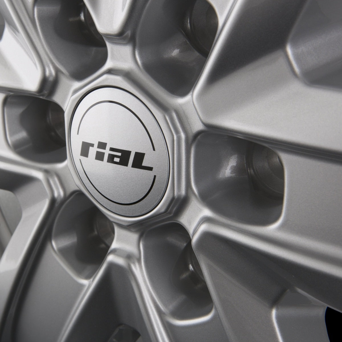 Rial Transporter polar-silber Alufelge 6x15 Zoll ET68 LK 5x118 ML71.1 – Bild 8
