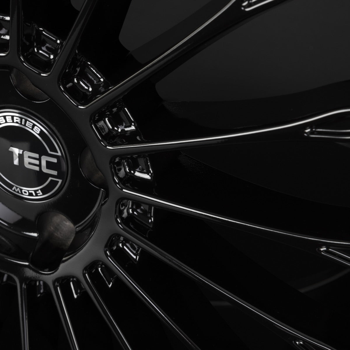 TEC Speedwheels GT5 schwarz-glanz Alufelge 9.5x21 Zoll ET45 LK 5x112 ML66.6 – Bild 7