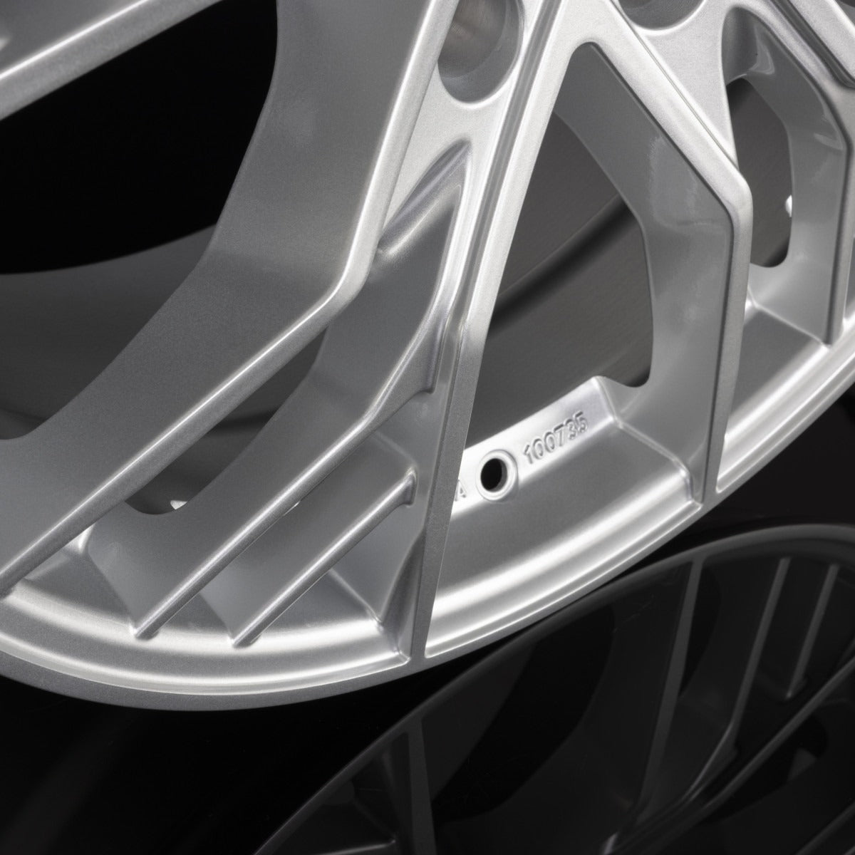 V1 Wheels V7 Hyper Silver Alufelge 8.5x19 Zoll ET29 LK 5x112 ML66.6 – Bild 5