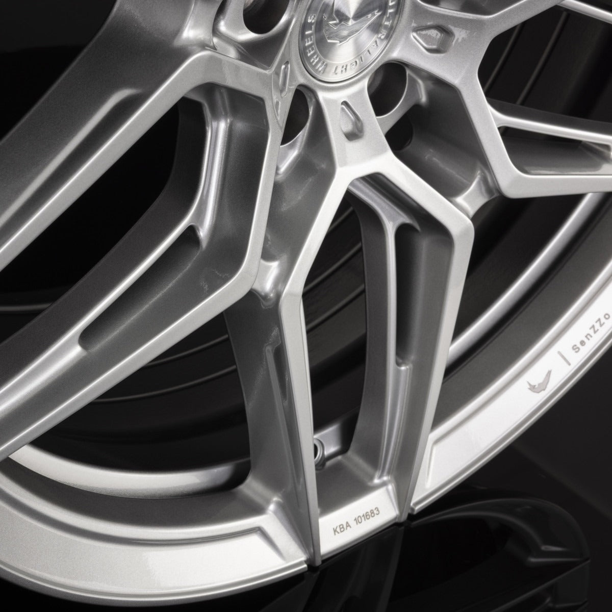 Barracuda Senzzo hyper silver Alufelge 8.5x19 Zoll ET28 LK 5x112 ML73.1 – Bild 7