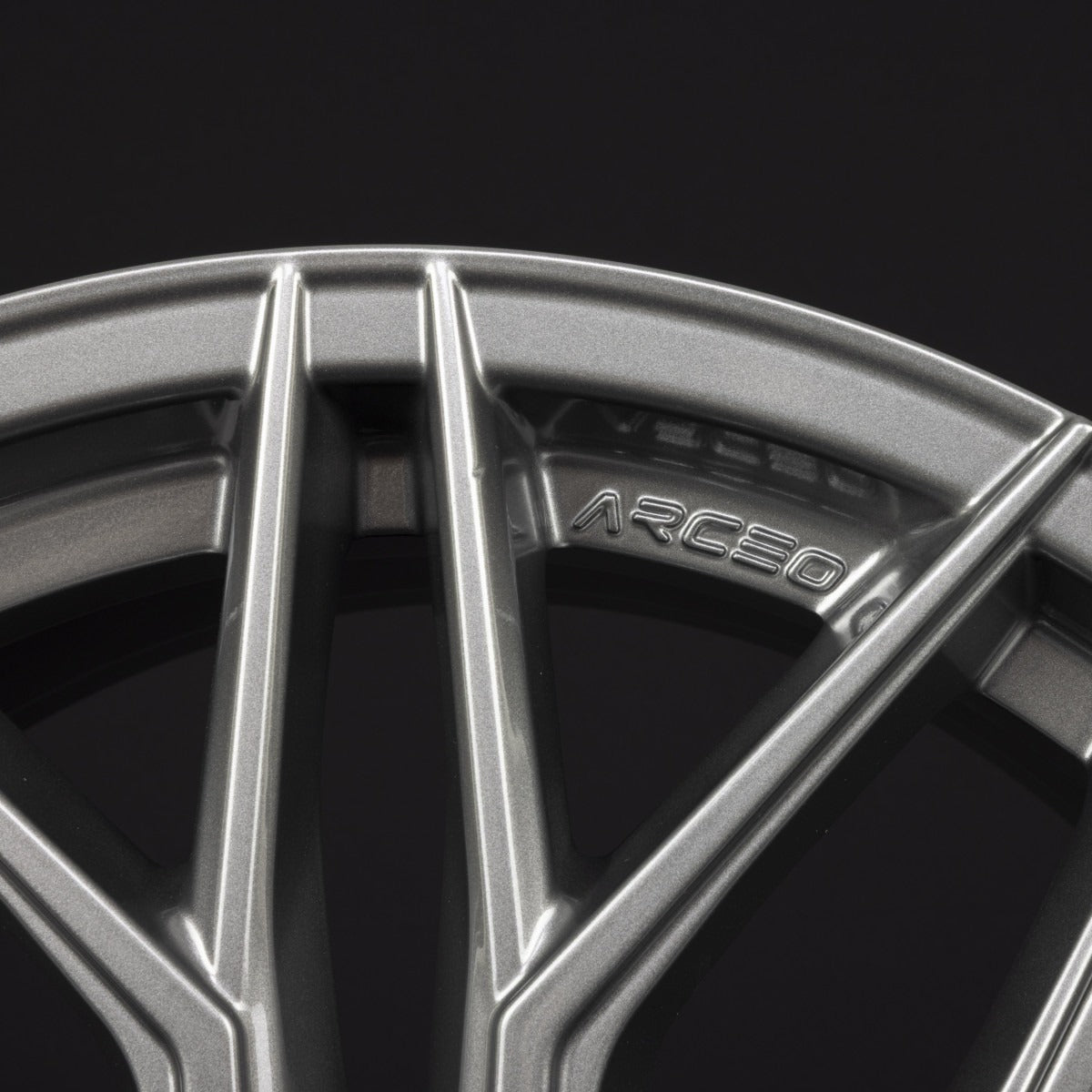 Arceo Wheels Valencia Titanium Silver Alufelge 8x18 Zoll ET35 LK 5x100 ML57.1 – Bild 5