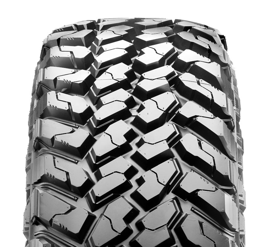 CST Sahara M/T 2 245/75 R16 108/104Q