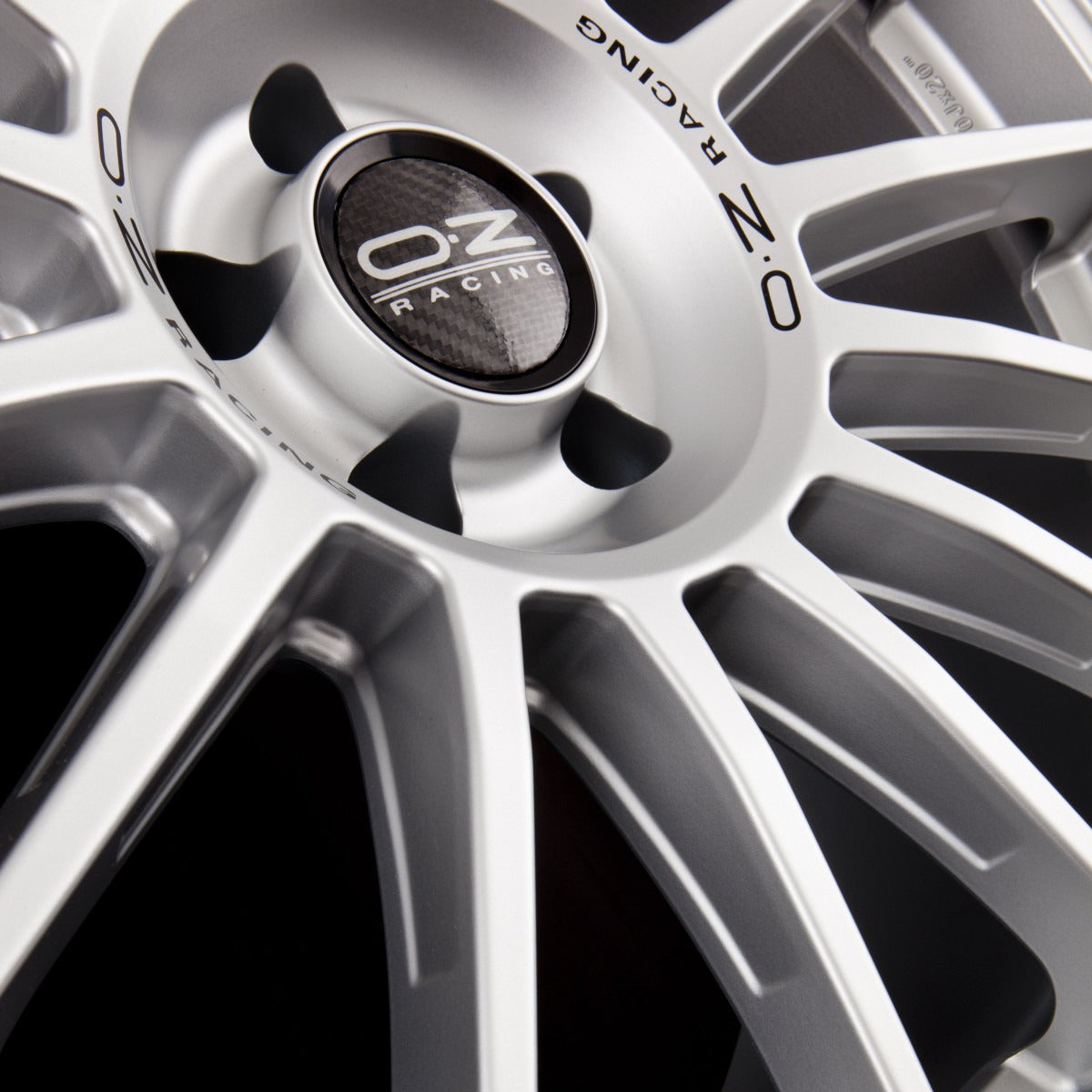 OZ Superturismo Dakar matt race silver Alufelge 8.5x20 Zoll ET45 LK 5x112 ML79 – Bild 7