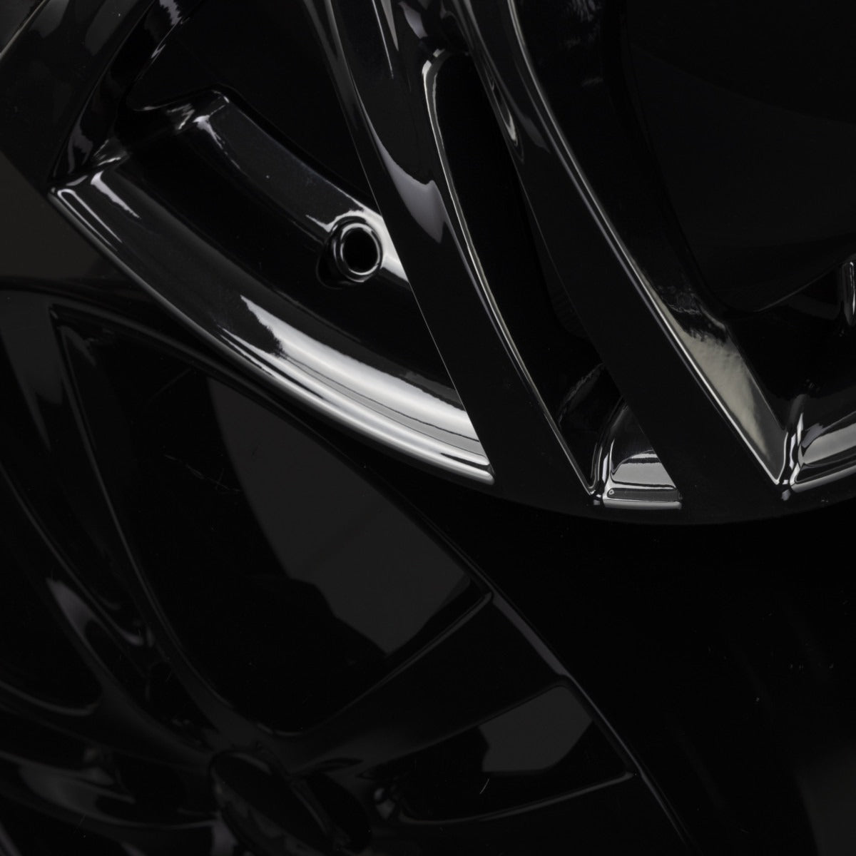Mak Zenith Gloss Black Alufelge 8x17 Zoll ET50 LK 5x114.3 ML60.1 – Bild 5