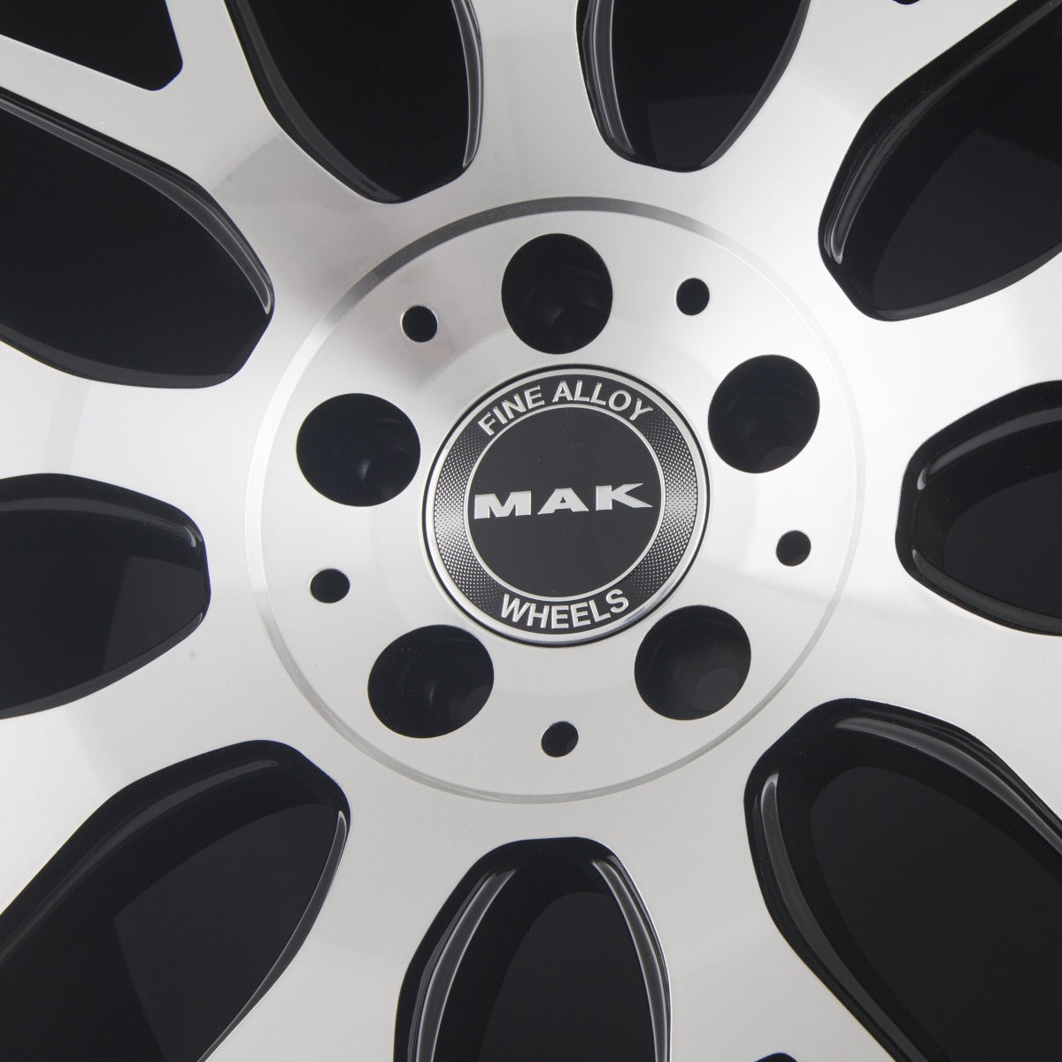 Mak Arrow Black Mirror Face Alufelge 9.5x20 Zoll ET43 LK 5x112 ML66.6 – Bild 5
