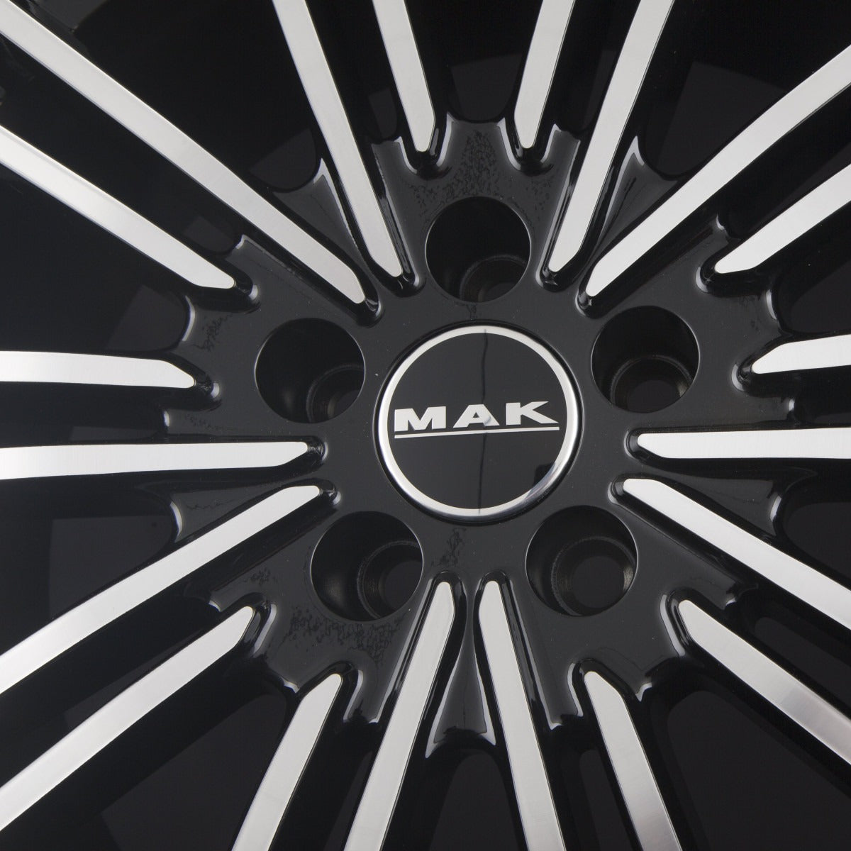 Mak York Black Mirror Face Alufelge 8x19 Zoll ET42 LK 5x108 ML63.4 – Bild 5