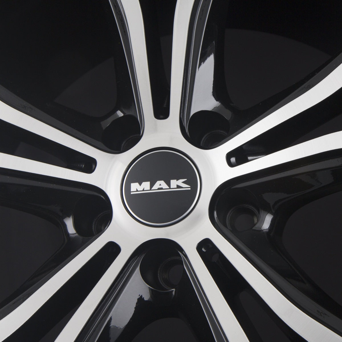 Mak X-Mode Black Mirror Face Alufelge 9.5x21 Zoll ET37 LK 5x112 ML66.6 – Bild 4