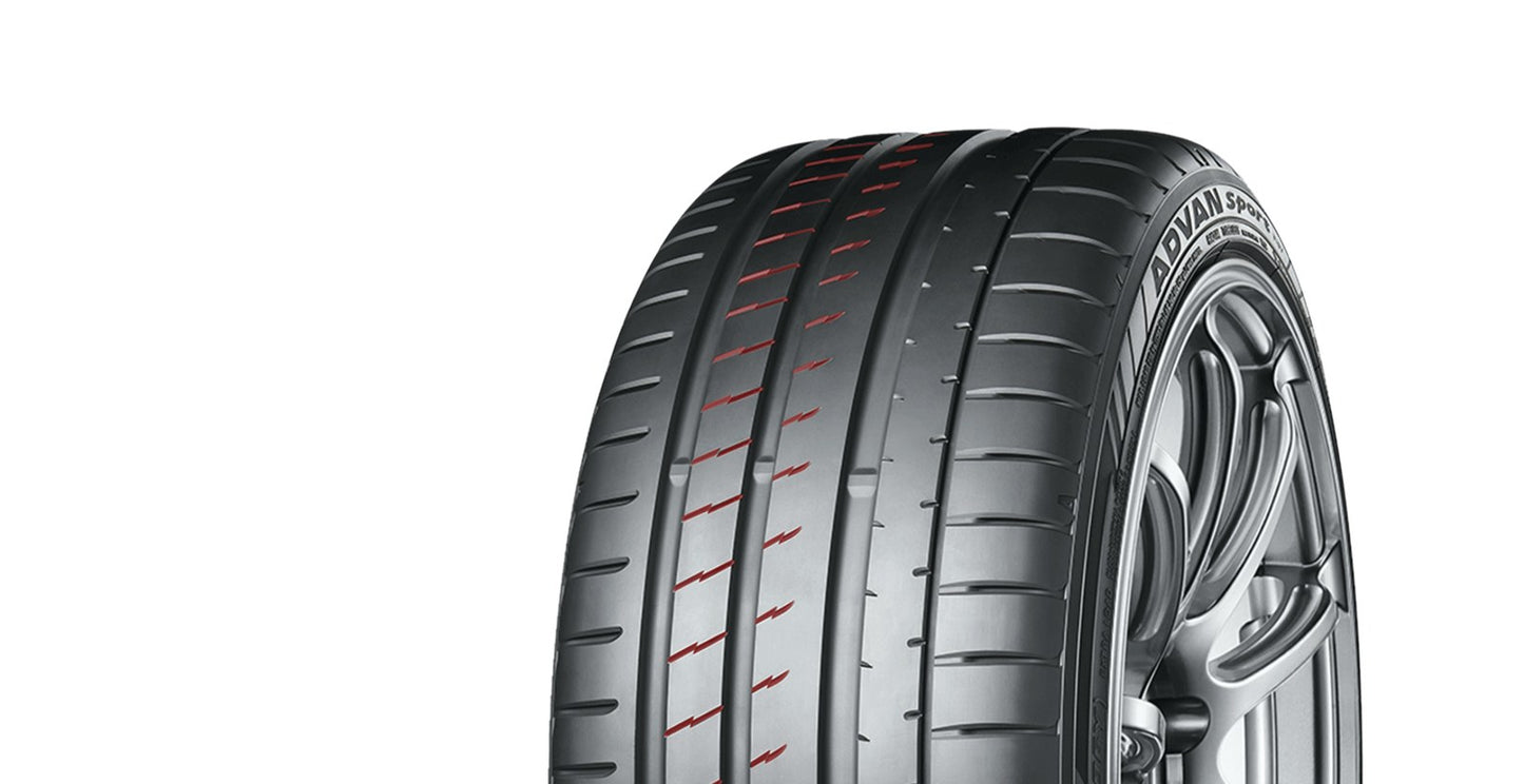 Yokohama Advan Sport (V107) 245/45 R20 103W Sommer