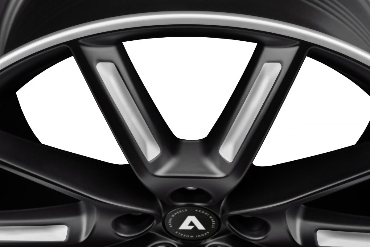 Akoni AK09 black matt silver spoke rim Alufelge 8x18 Zoll ET40 LK 5x112 ML66.6 – Bild 3