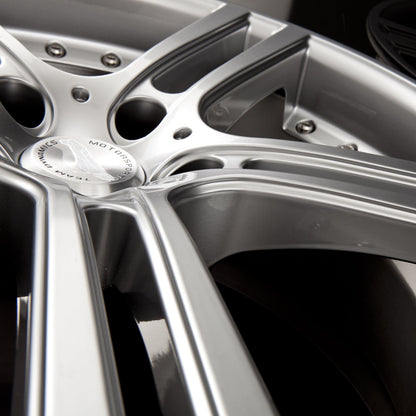 Team Dynamics LE Mans High-Power-Silver Alufelge 9.5x19 Zoll ET45 LK 5x112 ML73.1 – Bild 5