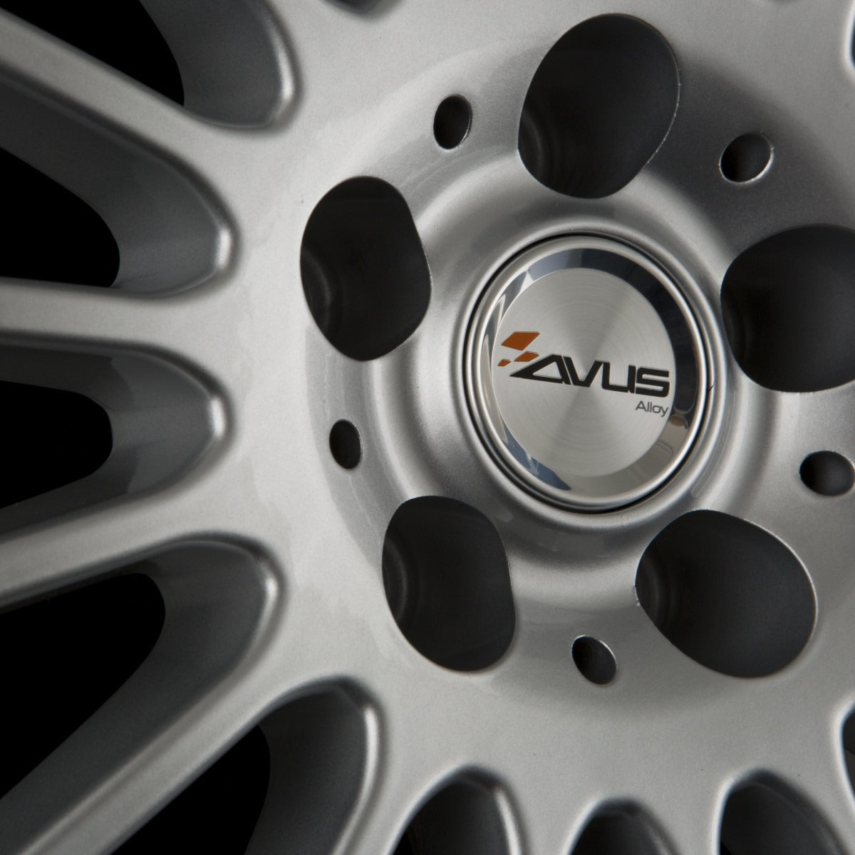 Avus Racing AC-M03 Hyper Silver Alufelge 6.5x16 Zoll ET45 LK 4x108 ML63.4 – Bild 3