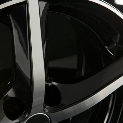 Avus Racing AF8 Black Polished Alufelge 7.5x17 Zoll ET45 LK 5x112 ML66.6 – Bild 3
