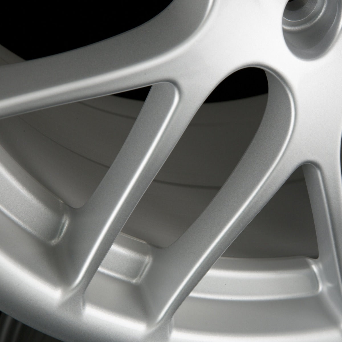 Avus Racing AC-MB4 Hyper Silver Alufelge 9.5x19 Zoll ET39 LK 5x112 ML66.6 – Bild 3