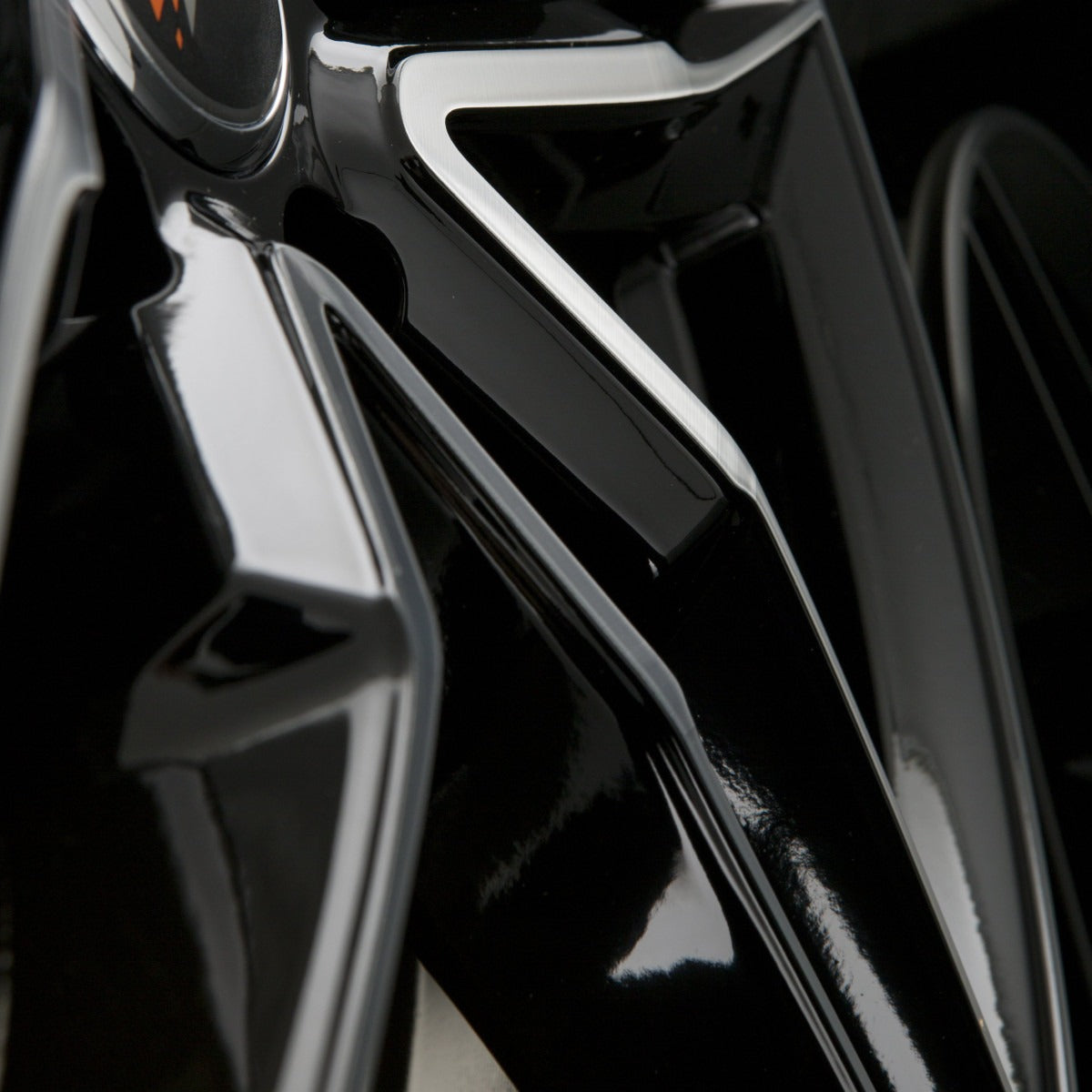 Avus Racing AF16 Black Polished Alufelge 7.5x17 Zoll ET38 LK 5x112 ML66.6 – Bild 3