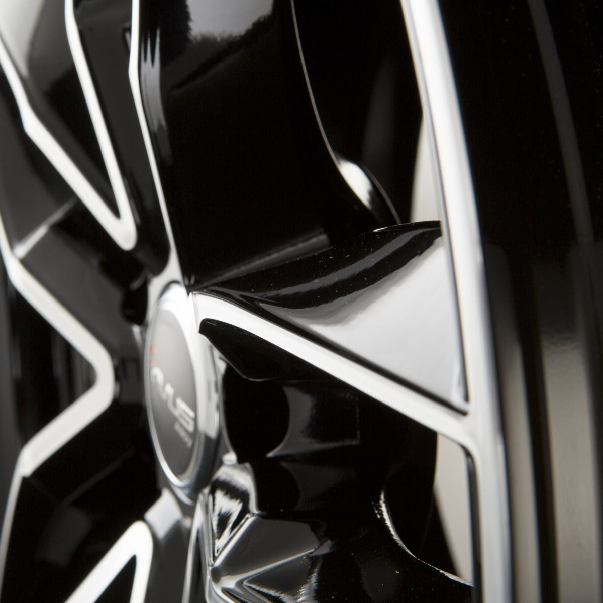 Avus Racing AF16 black polished Alufelge 7.5x17 Zoll ET36 LK 5x100 ML57.1 – Bild 5