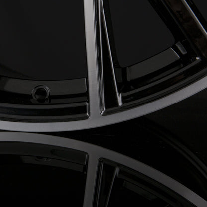 Avus Racing AF18 Black Polished Alufelge 9x20 Zoll ET25 LK 5x112 ML66.6 – Bild 4