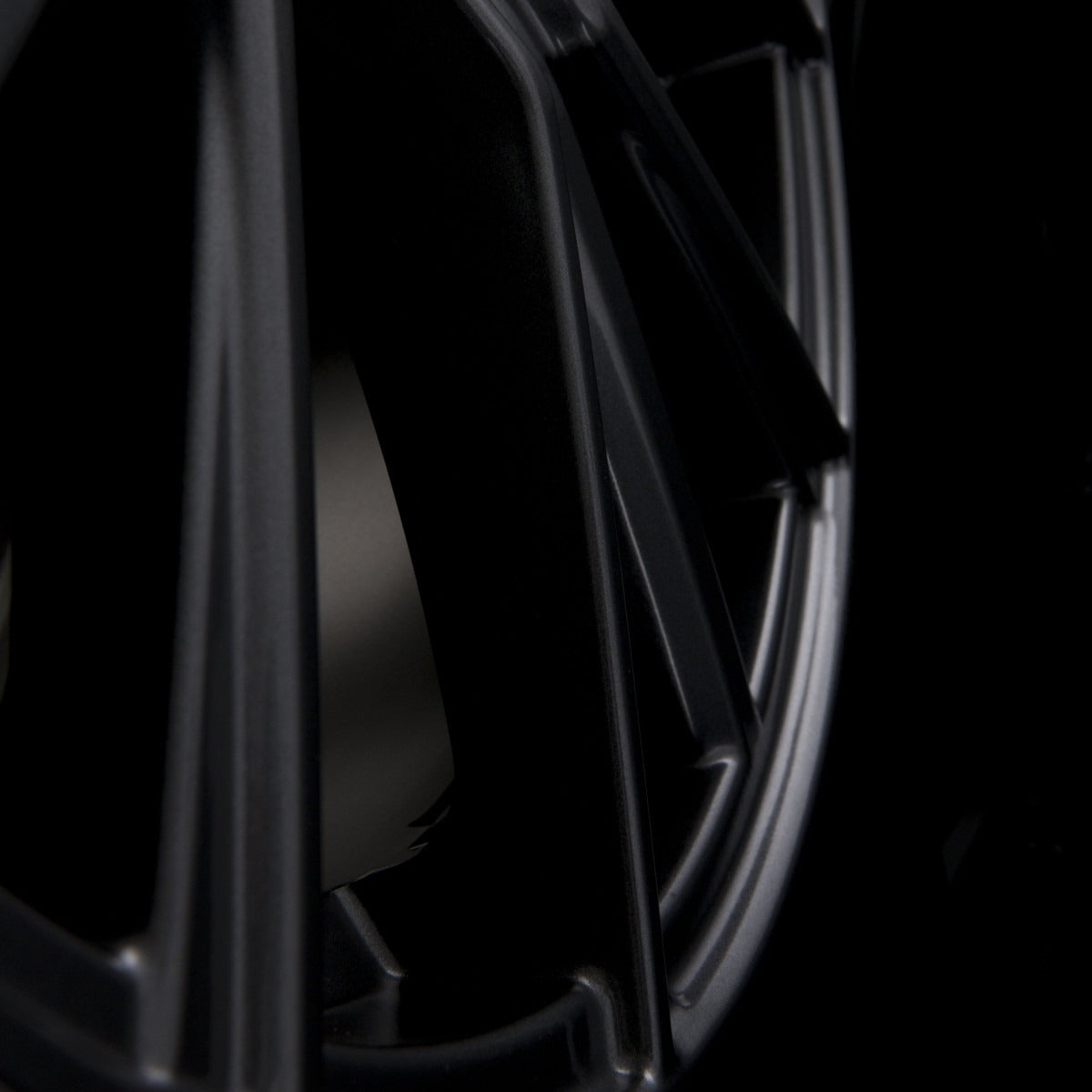 Avus Racing AF18 Anthracite Alufelge 9x20 Zoll ET33 LK 5x112 ML66.6 – Bild 3