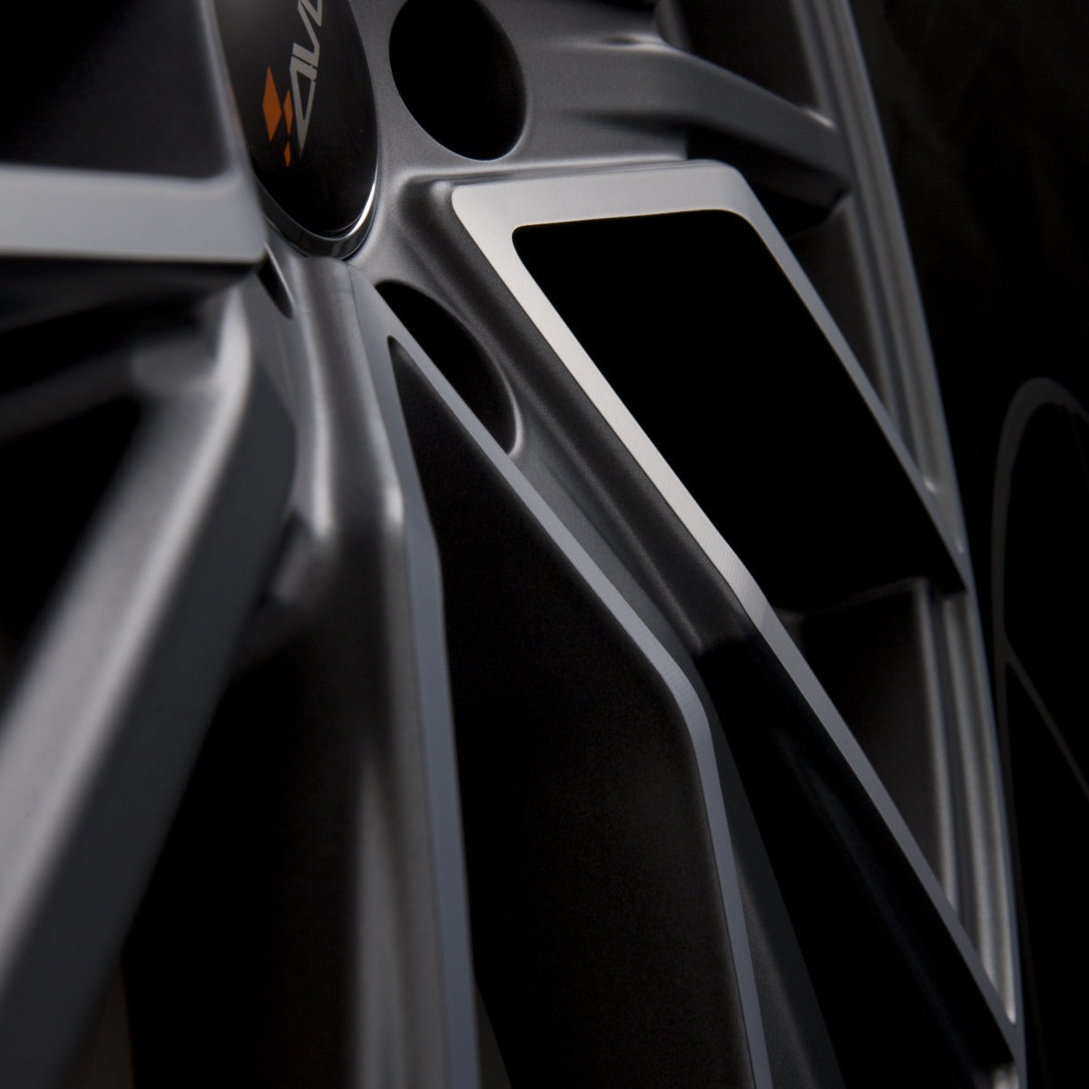 Avus Racing AF18 Matt Anthracite Polished Alufelge 9x20 Zoll ET33 LK 5x112 ML66.6 – Bild 3