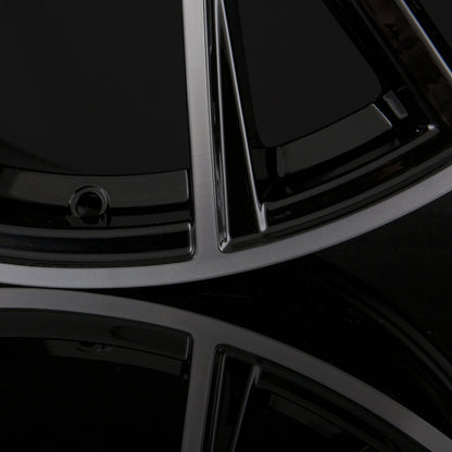 Avus Racing AF18 Black Polished Alufelge 8.5x20 Zoll ET45 LK 5x112 ML66.6 – Bild 4