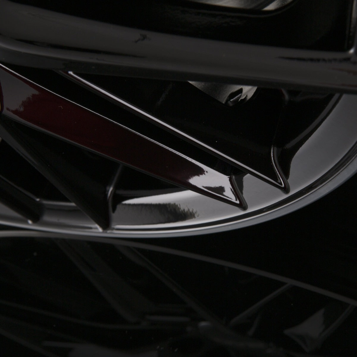 Avus Racing AF19 Black Polished Lip Alufelge 8x18 Zoll ET30 LK 5x112 ML66.6 – Bild 5