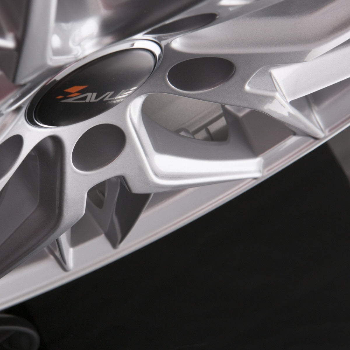 Avus Racing AF19 Hyper Silver Alufelge 8x18 Zoll ET30 LK 5x112 ML66.6 – Bild 3