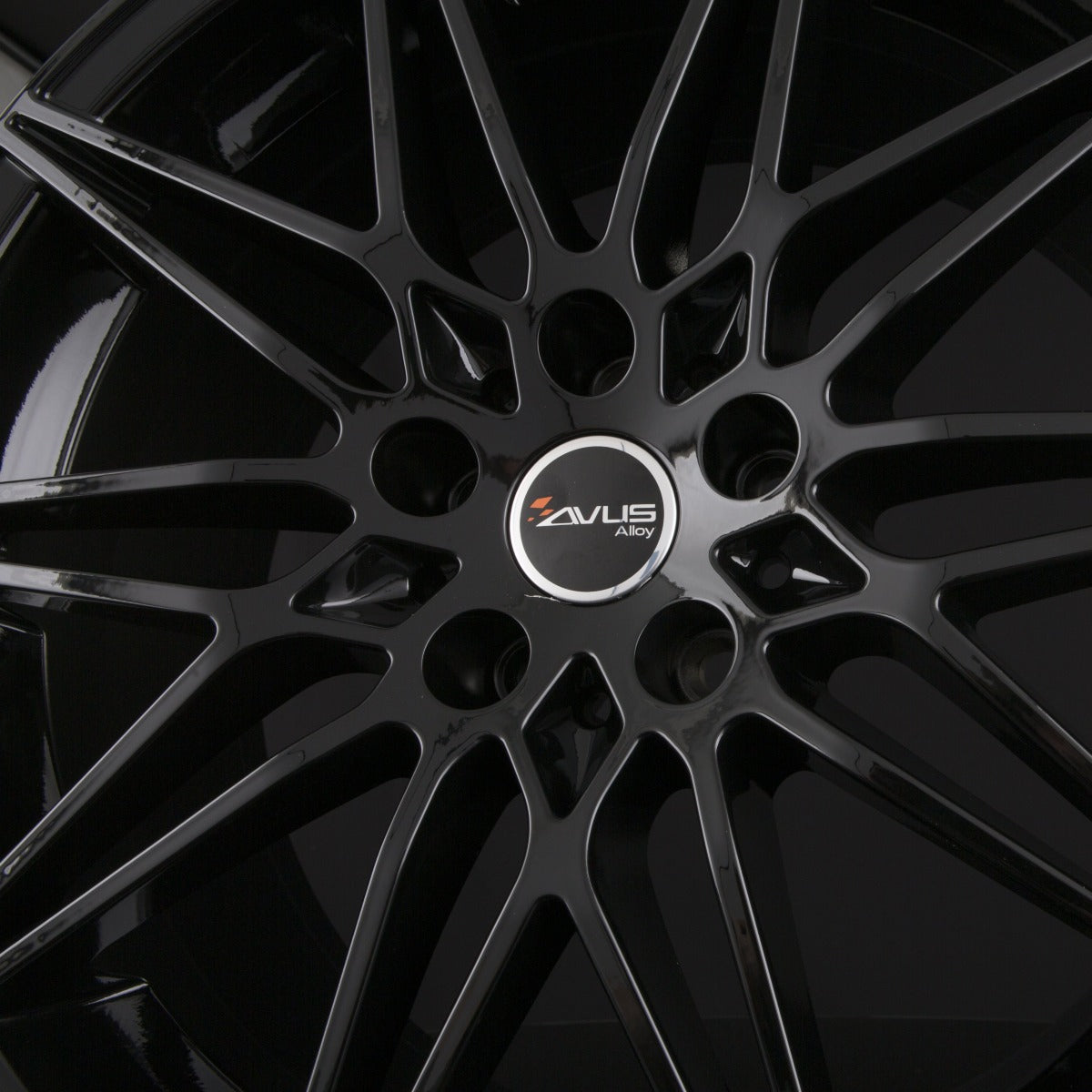 Avus Racing AC-MB5 Black Alufelge 8x18 Zoll ET30 LK 5x112 ML66.6 – Bild 5