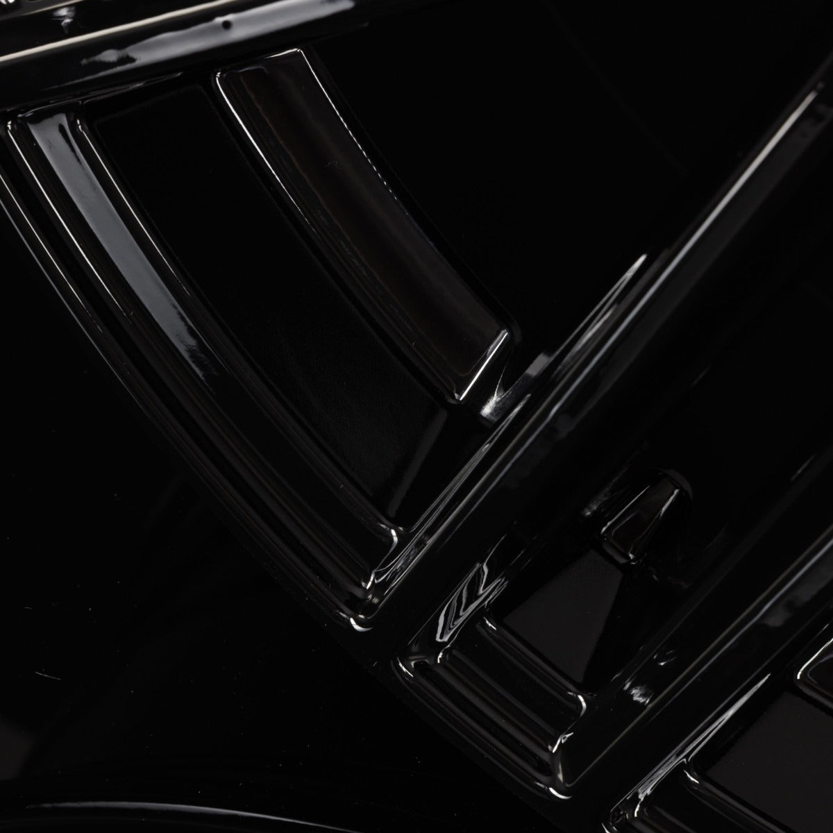 Avus Racing AC-M08 Black Alufelge 9x20 Zoll ET40 LK 5x112 ML66.6 – Bild 4