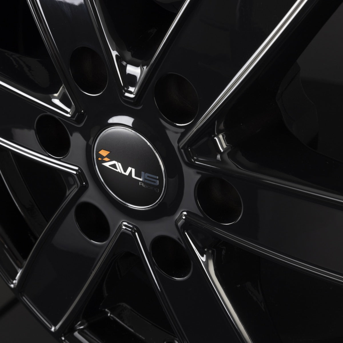 Avus Racing AC-V61 Black Alufelge 7.5x17 Zoll ET55 LK 6x139.7 ML93.1 – Bild 3
