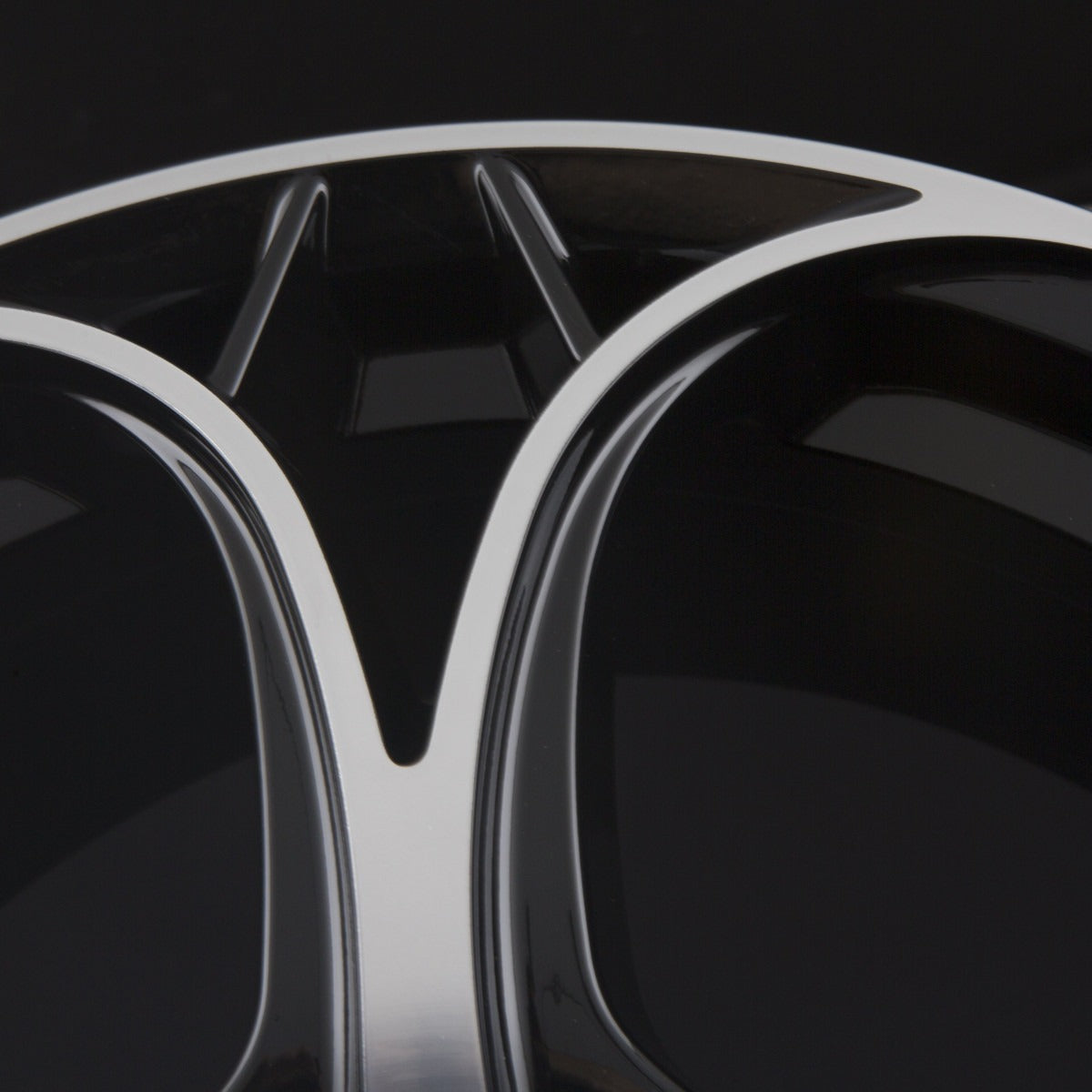 Avus Racing AC-520 Black Polished Alufelge 8x18 Zoll ET33 LK 5x110 ML65.1 – Bild 5