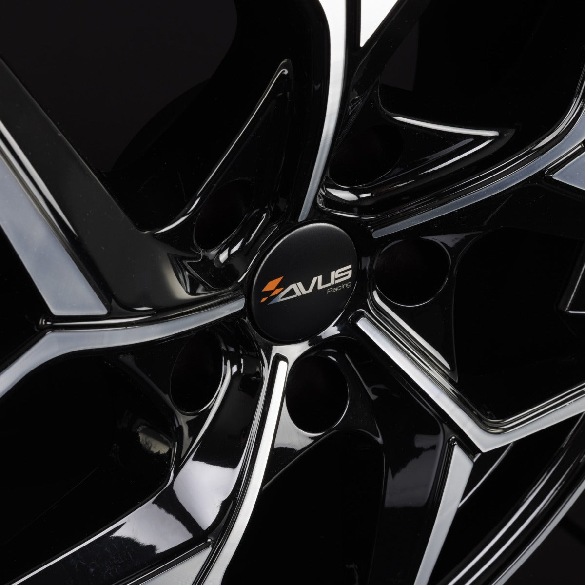 Avus Racing AC-523 Black Polished Alufelge 8x18 Zoll ET44 LK 5x114.3 ML73.1 – Bild 3