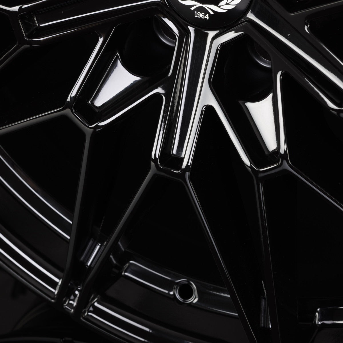 Tecnomagnesio TMG03 Black Glossy Alufelge 8x19 Zoll ET29.5 LK 5x112 ML66.6 – Bild 4