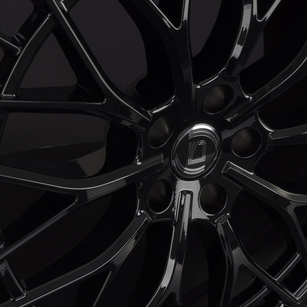 1000 Miglia Aero Power gloss black Alufelge 8x19 Zoll ET45 LK 5x112 ML66.5 – Bild 5