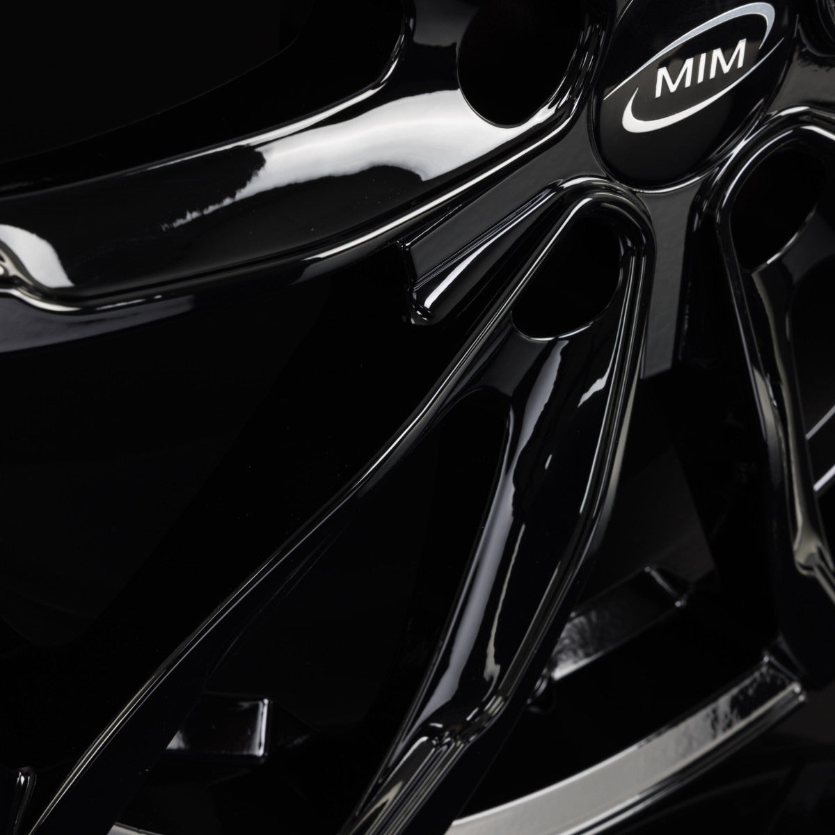 MIM EVO001 Black Glossy Alufelge 6.5x16 Zoll ET35 LK 5x112 ML66.6 – Bild 5