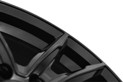Akoni AK08 black Alufelge 7x18 Zoll ET50 LK 5x114.3 ML60.1 – Bild 5