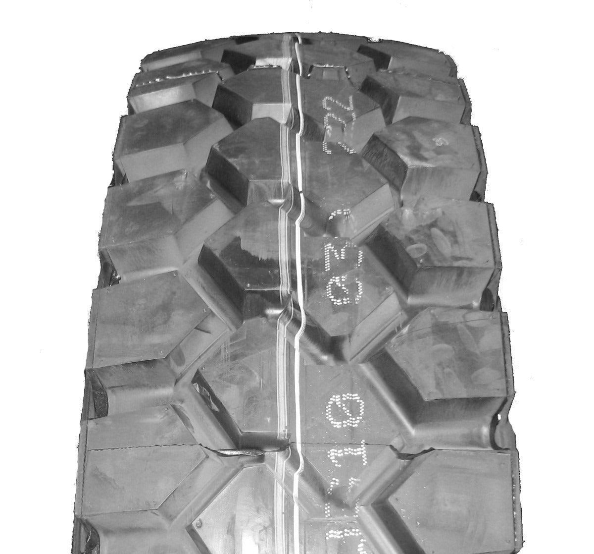 Bridgestone L317 13.00 R22.5 158/156G