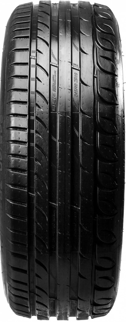 Taurus Ultra High Performance 245/40 R19 98Y Sommer