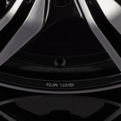 Infiny Goteborg Noir Brillant Face Polie - Bright Black Machined Alufelge 8x18 Zoll ET42 LK 5x108 ML63.4 – Bild 4