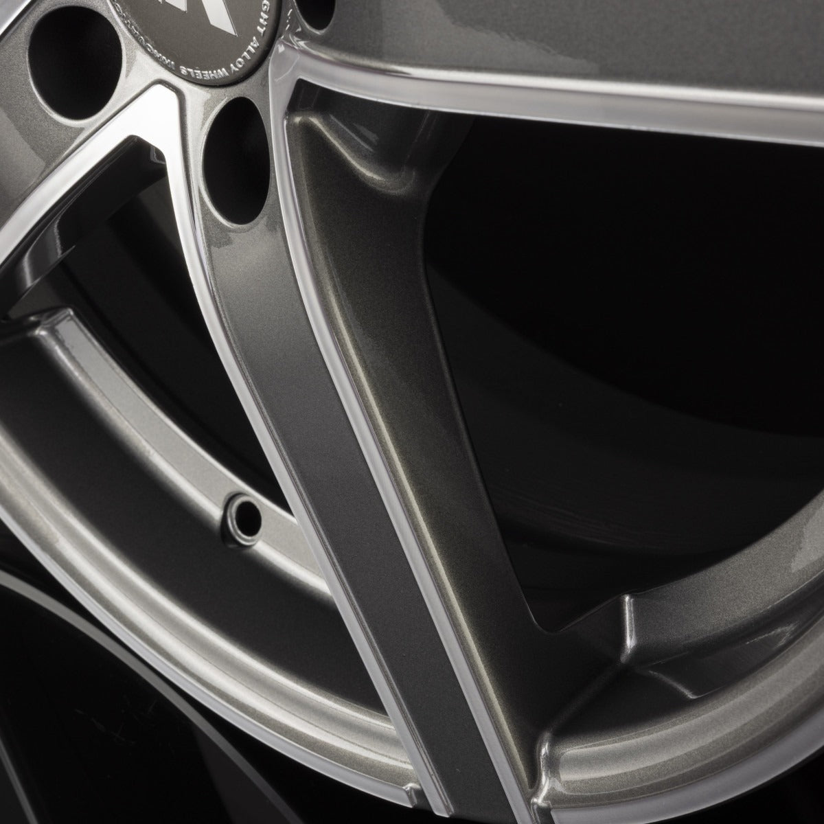 Racer Artic Evo Gris Face Polie - Gun Machined Face Alufelge 7x17 Zoll ET25 LK 4x108 ML65.1 – Bild 4