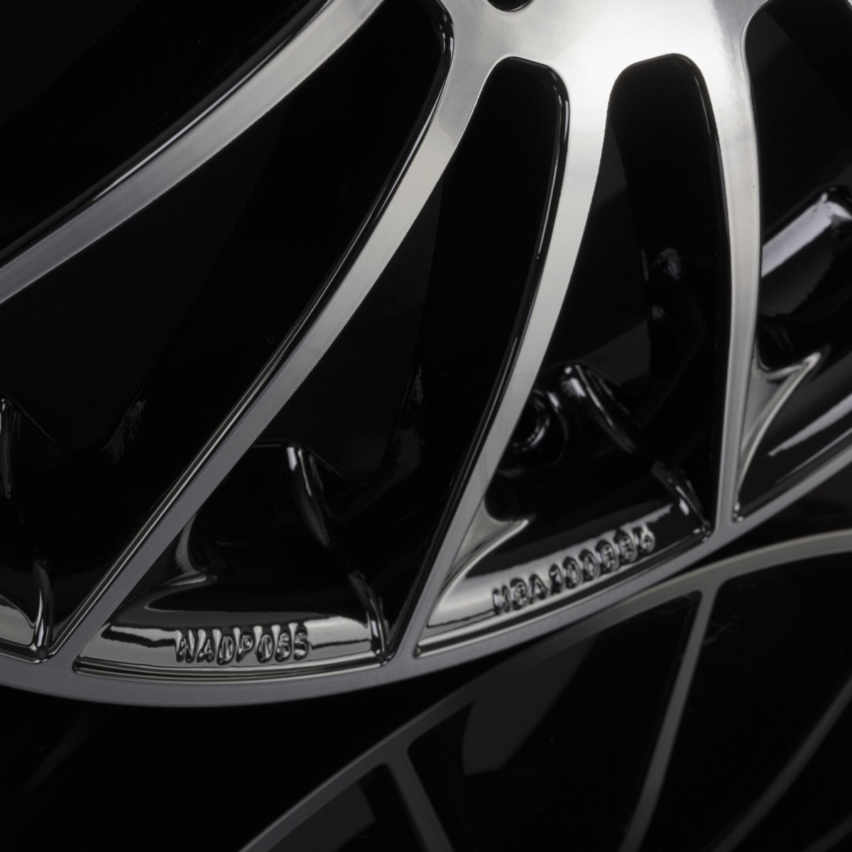 Infiny Stuttgart Noir Brillant Face Polie - Bright Black Machined Alufelge 8x18 Zoll ET35 LK 5x112 ML66.6 – Bild 5