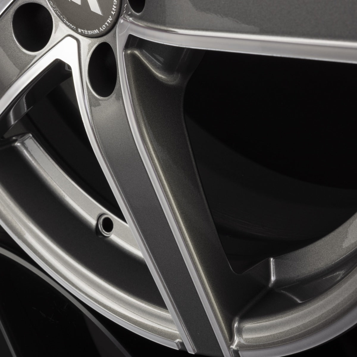 Racer Artic Evo Gris Face Polie - Gun Machined Face Alufelge 7x17 Zoll ET37 LK 4x100 – Bild 4