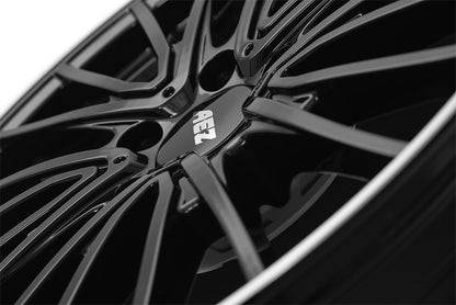 AEZ Berlin black/polished lip 7.5x19 ET44 - LK5/112 ML66.6