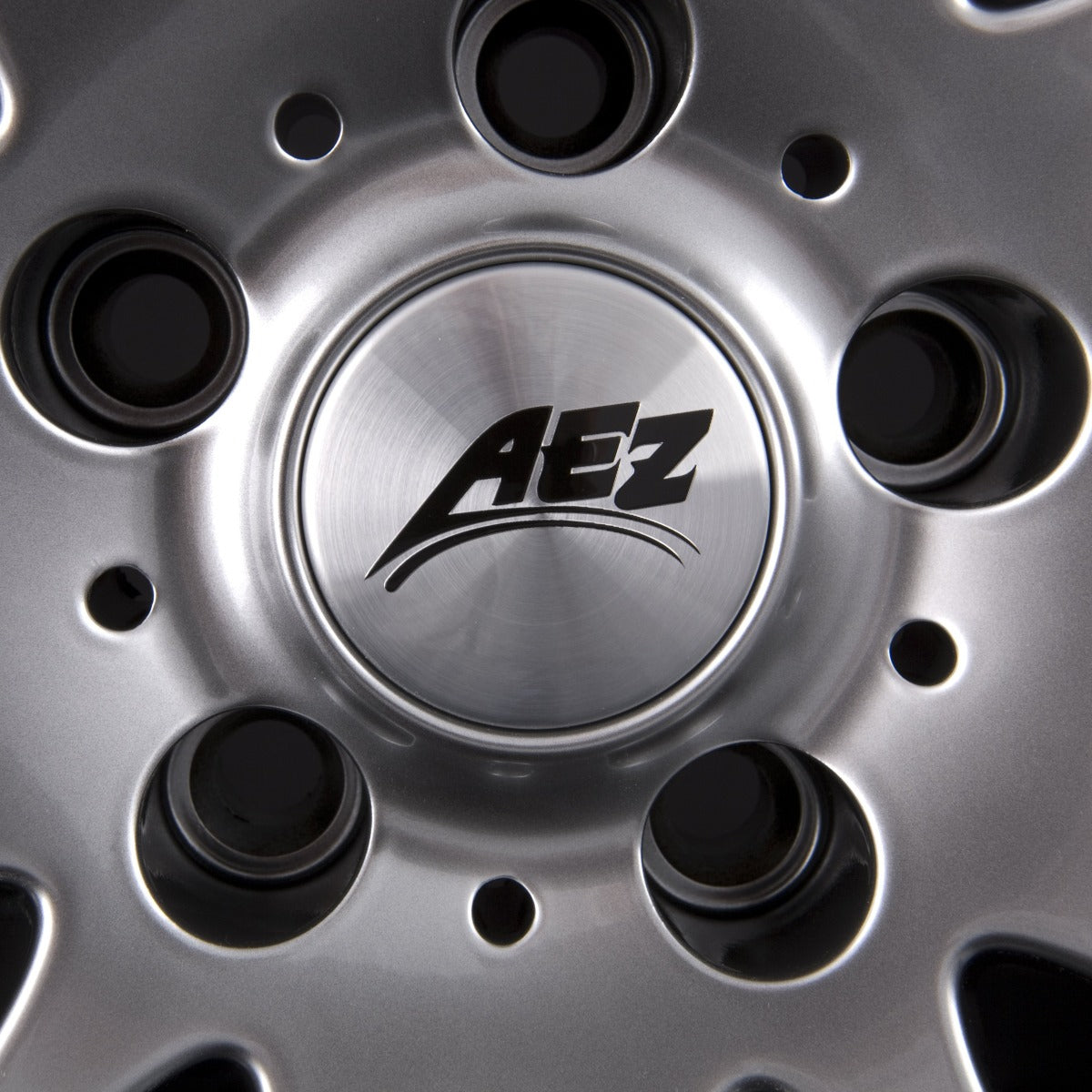 AEZ XYLO High Gloss Alufelge 7x17 Zoll ET48 LK 5x112 ML70.1 – Bild 3
