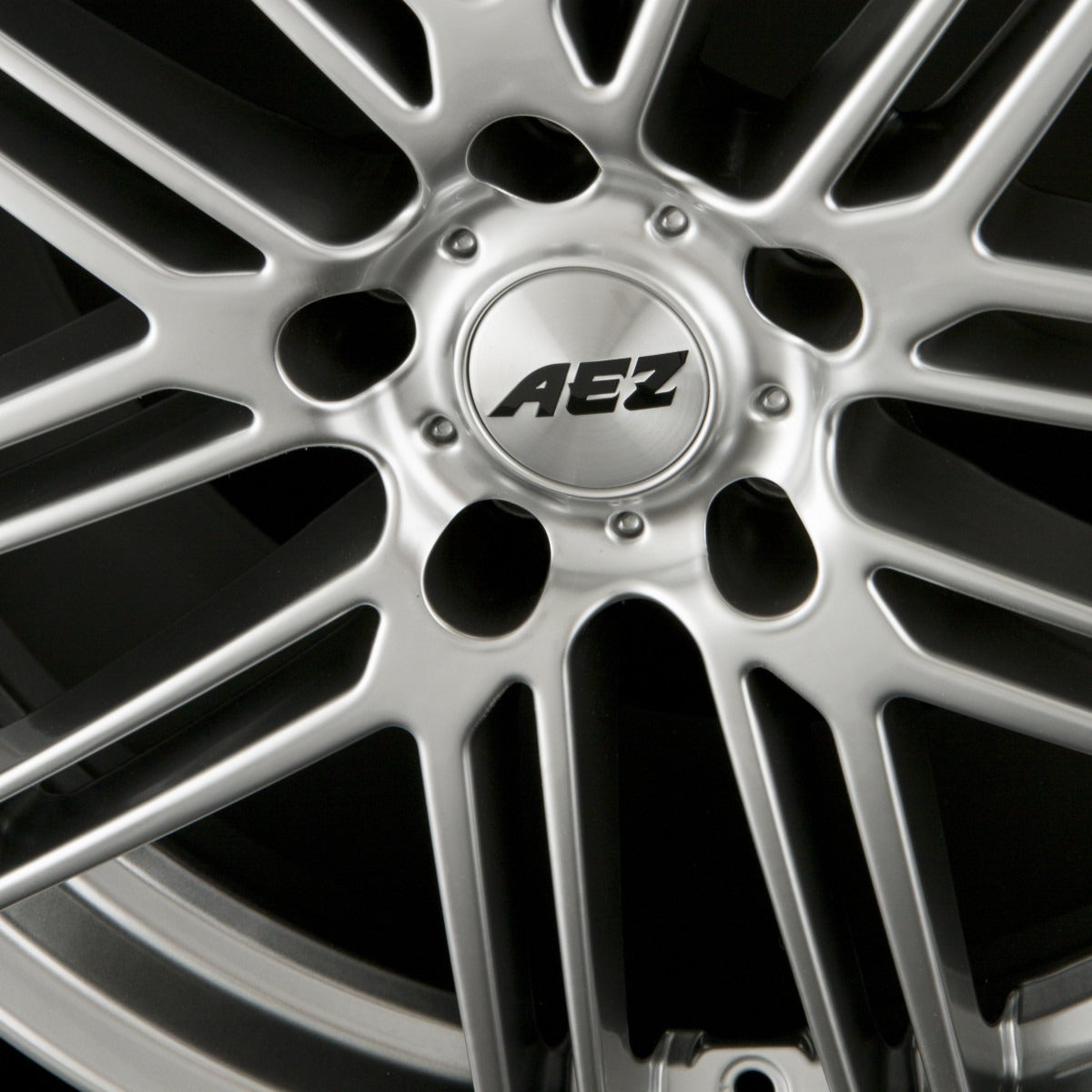 AEZ Cliff High Gloss Alufelge 9x20 Zoll ET40 LK 5x114.3 ML71.6 – Bild 3
