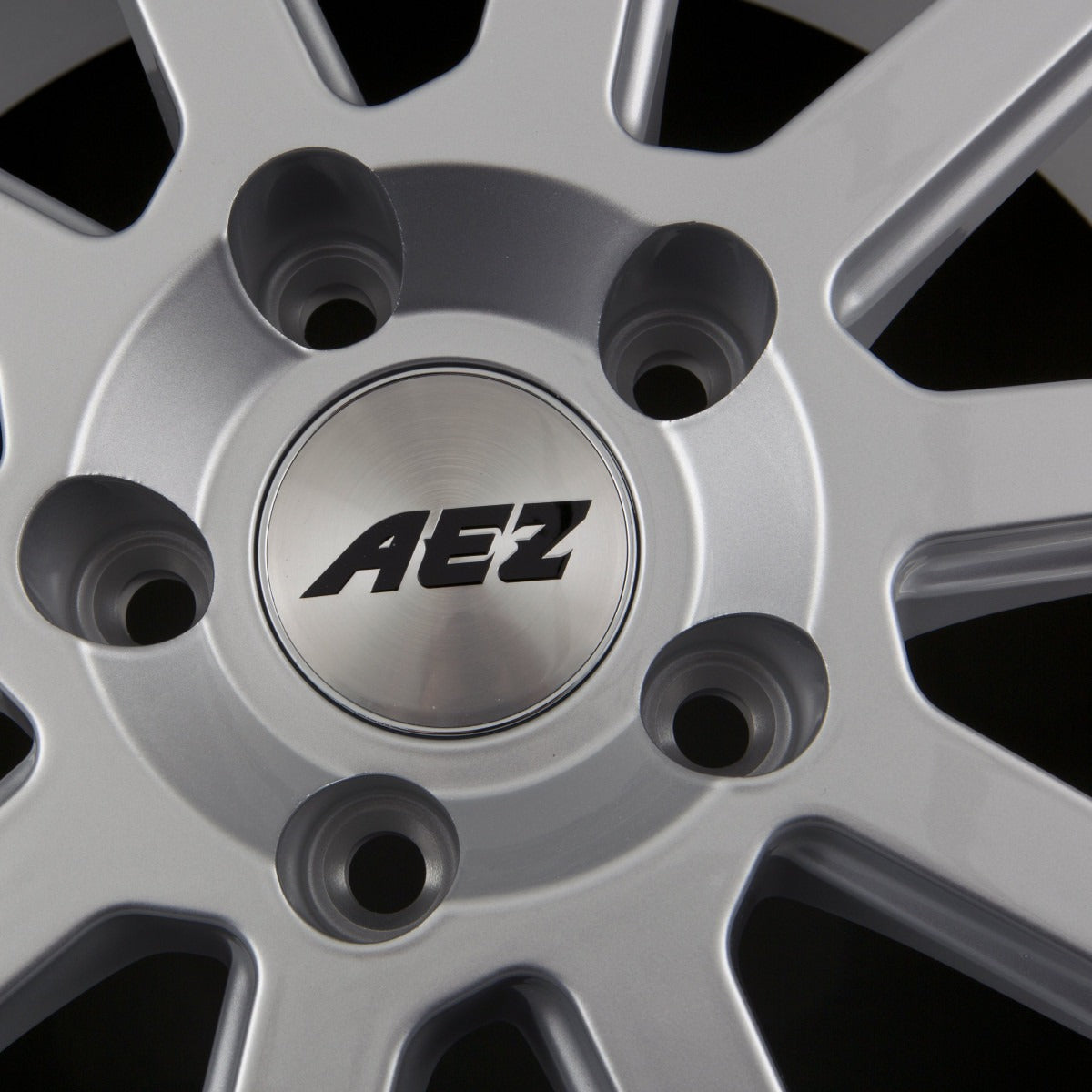 AEZ Straight SHINE Silver Alufelge 7.5x17 Zoll ET45 LK 5x112 ML70.1 – Bild 5