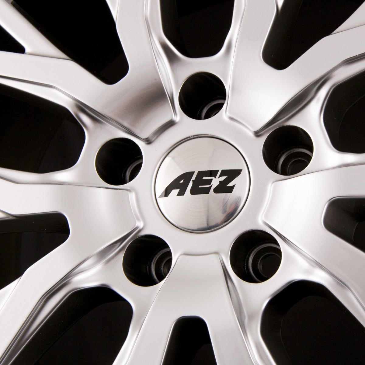 AEZ Panama High Gloss Alufelge 8x19 Zoll ET38 LK 5x112 ML66.6 – Bild 4