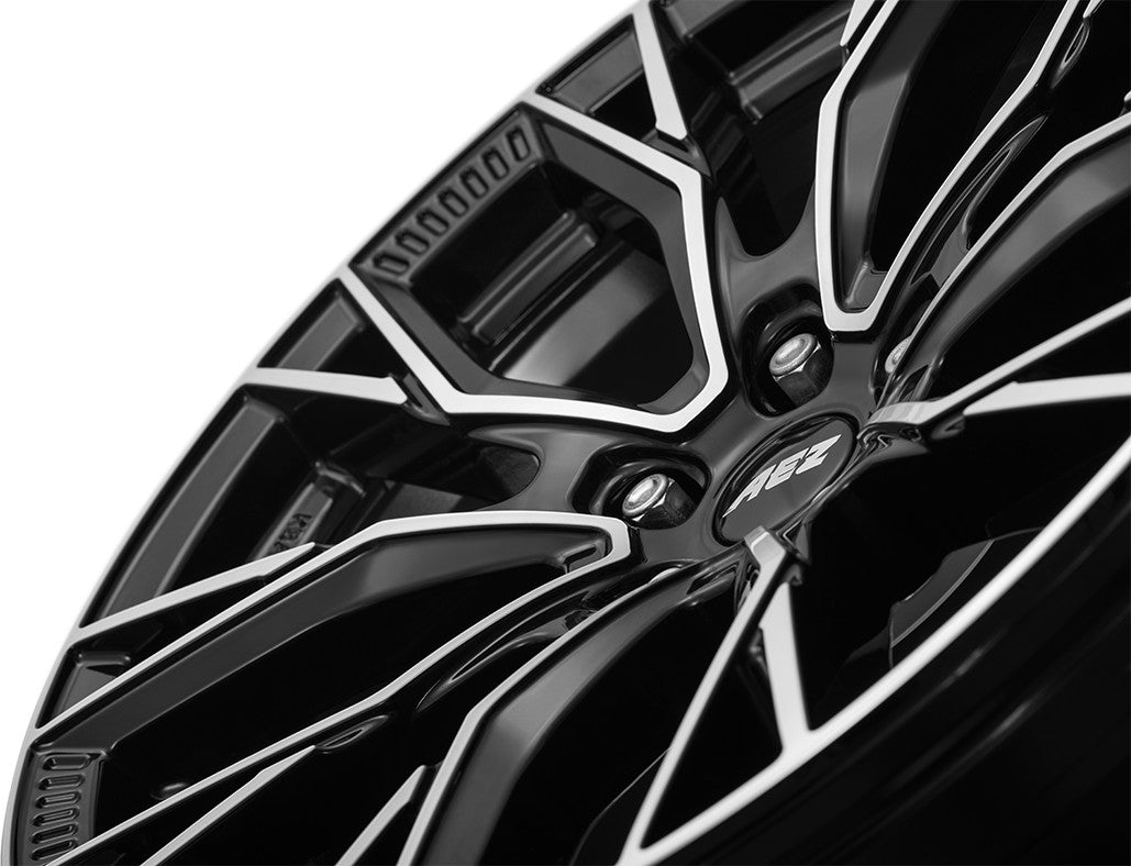 AEZ Toronto black/polished 8.5x21 ET46 - LK5/130 ML66.6