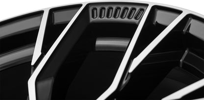 AEZ Toronto black/polished 8.5x21 ET46 - LK5/130 ML66.6